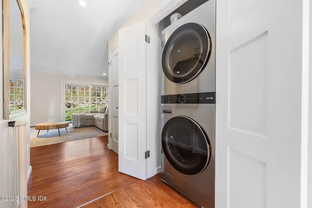 98 Valley Road Cos Cob CT 06807