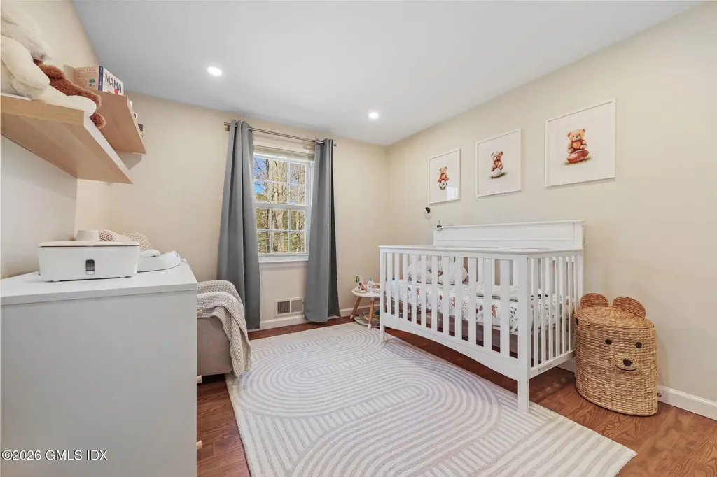 98 Valley Road Cos Cob CT 06807