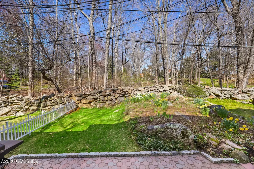 98 Valley Road Cos Cob CT 06807