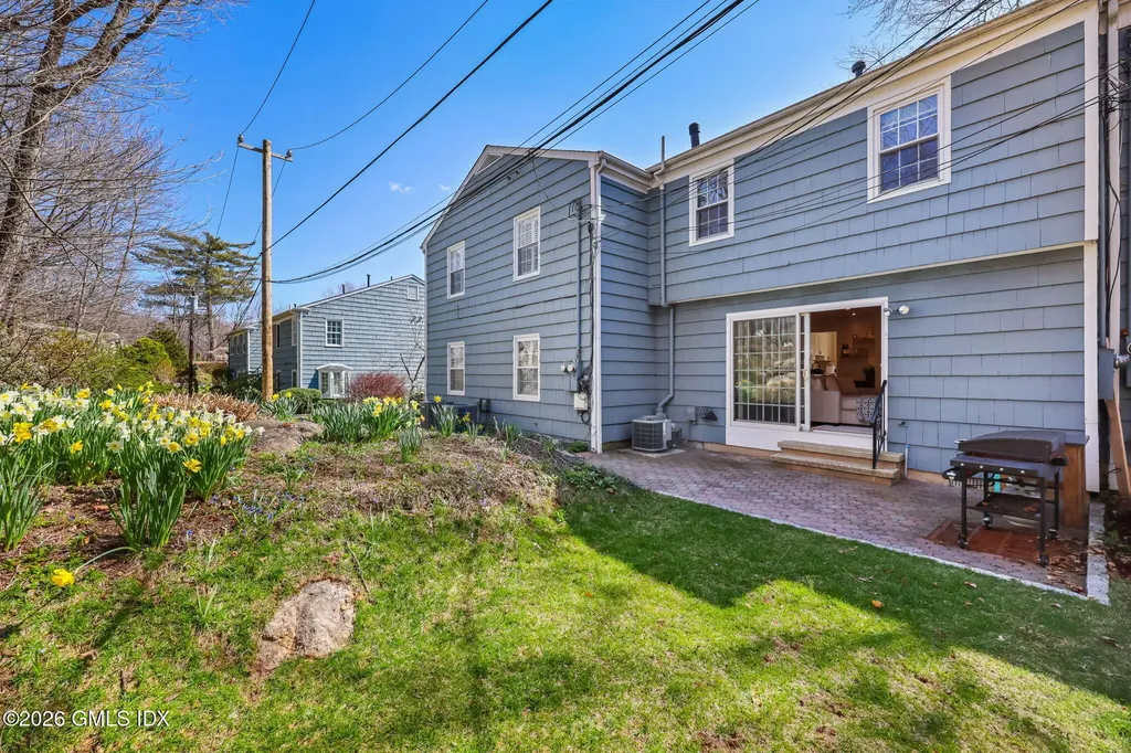98 Valley Road Cos Cob CT 06807