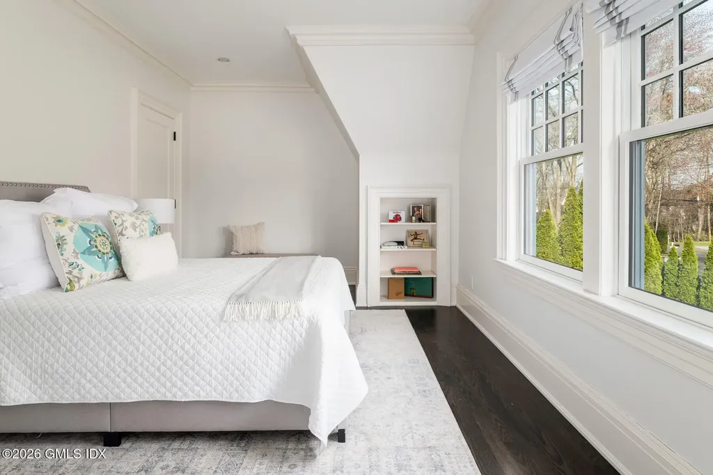 45 Willow Road Riverside CT 06878