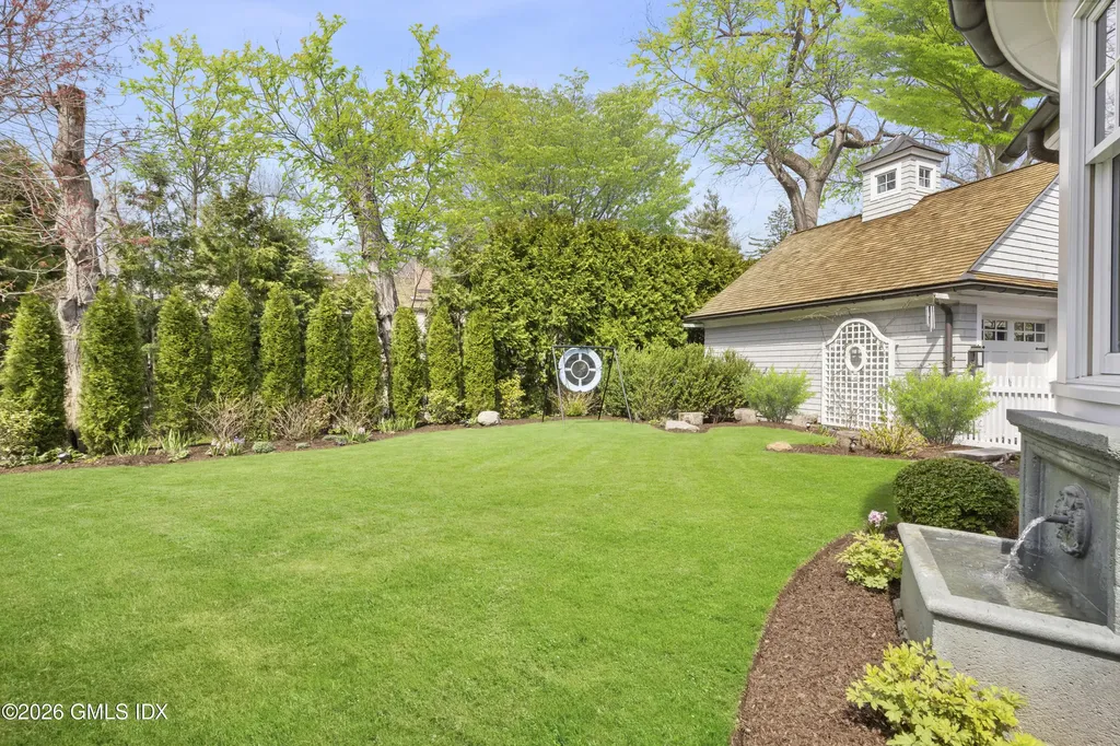 45 Willow Road Riverside CT 06878