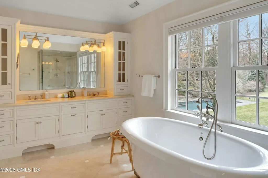 34 Cedarwood Drive Greenwich CT 06830