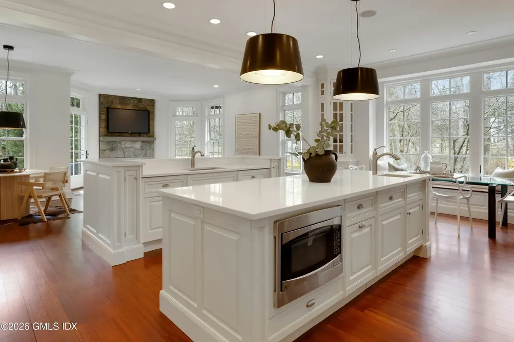 34 Cedarwood Drive Greenwich CT 06830