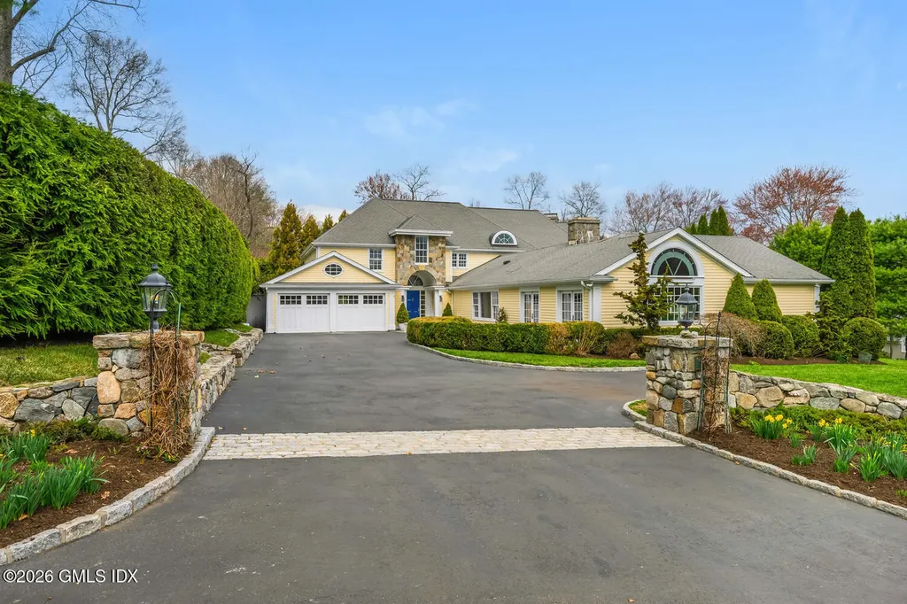 21 Fox Hill Lane Darien CT 06820