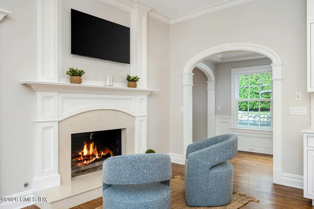 21 Fox Hill Lane Darien CT 06820