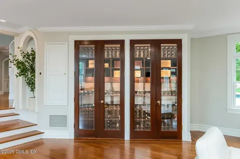 21 Fox Hill Lane Darien CT 06820