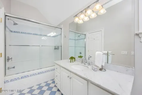21 Fox Hill Lane Darien CT 06820