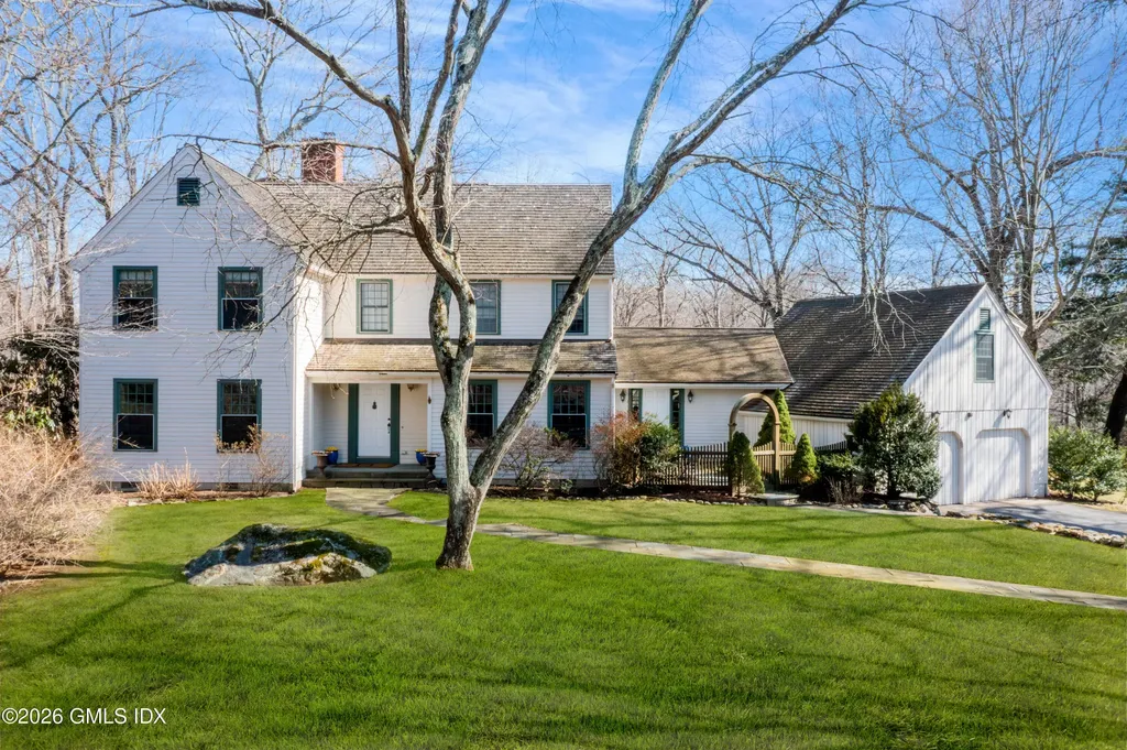 150 N Old Stone Bridge Road Cos Cob CT 06807