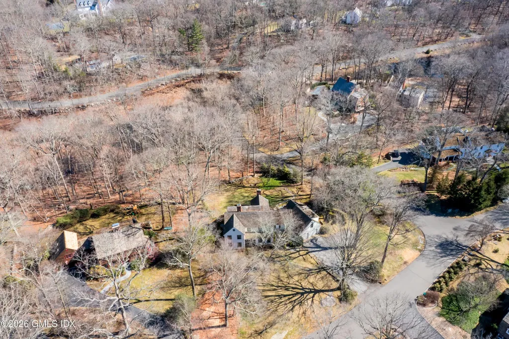 150 N Old Stone Bridge Road Cos Cob CT 06807