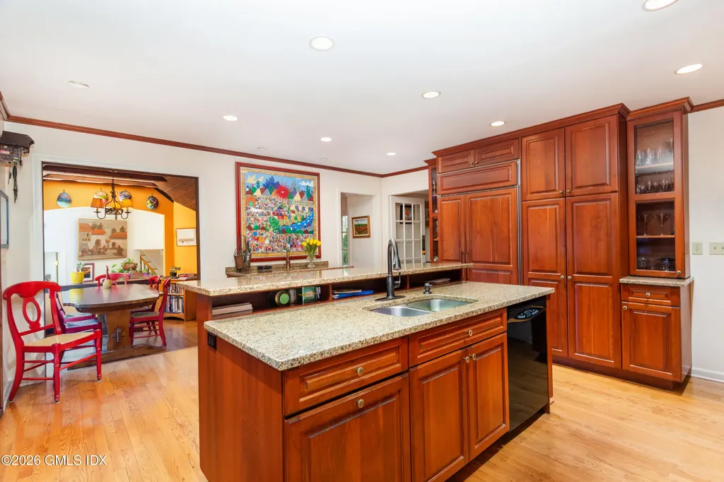 150 N Old Stone Bridge Road Cos Cob CT 06807