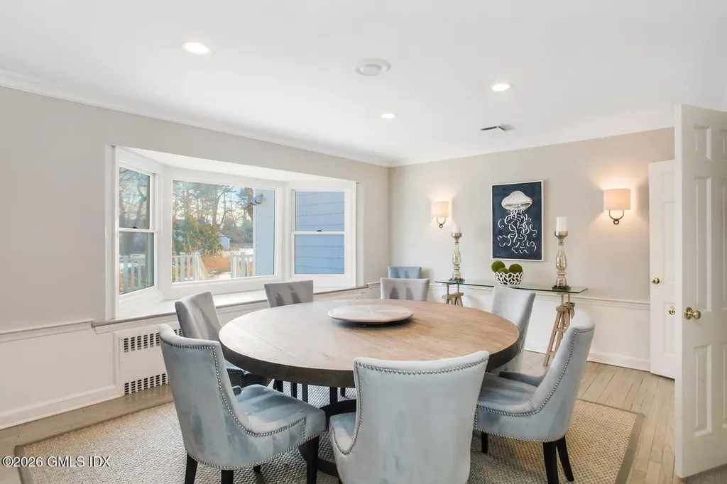 8 Indian Point Lane Riverside CT 06878