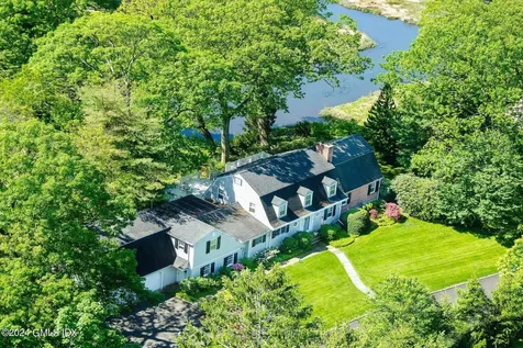 8 Indian Point Lane Riverside CT 06878