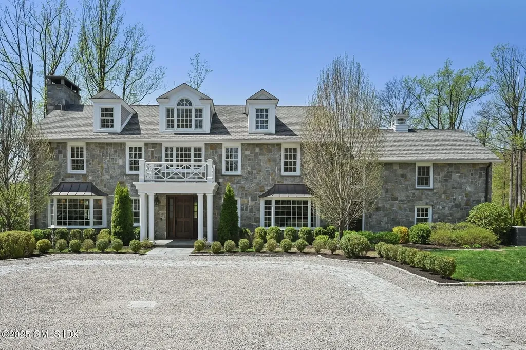 33 Cliffdale Road Greenwich CT 06831