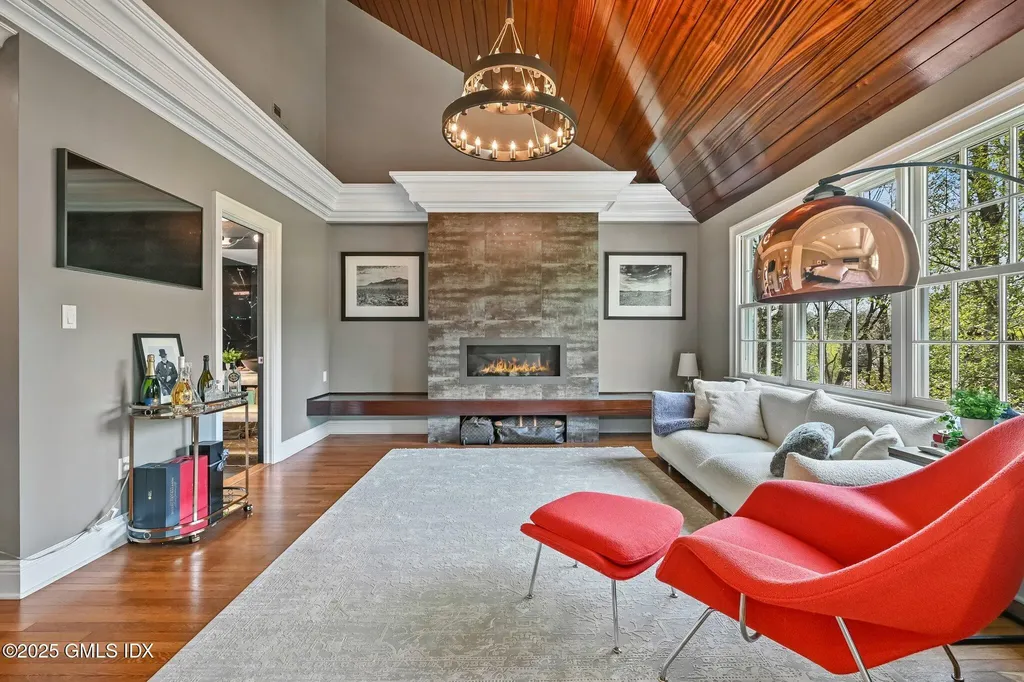 33 Cliffdale Road Greenwich CT 06831
