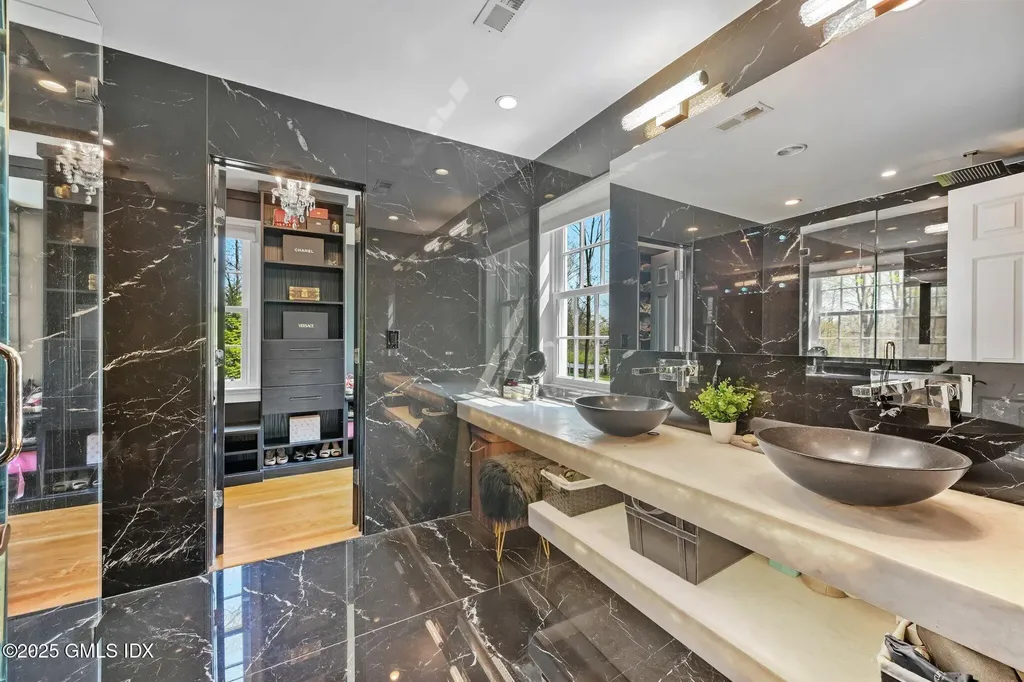 33 Cliffdale Road Greenwich CT 06831