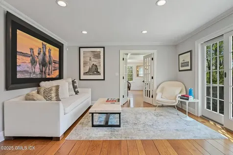 33 Cliffdale Road Greenwich CT 06831