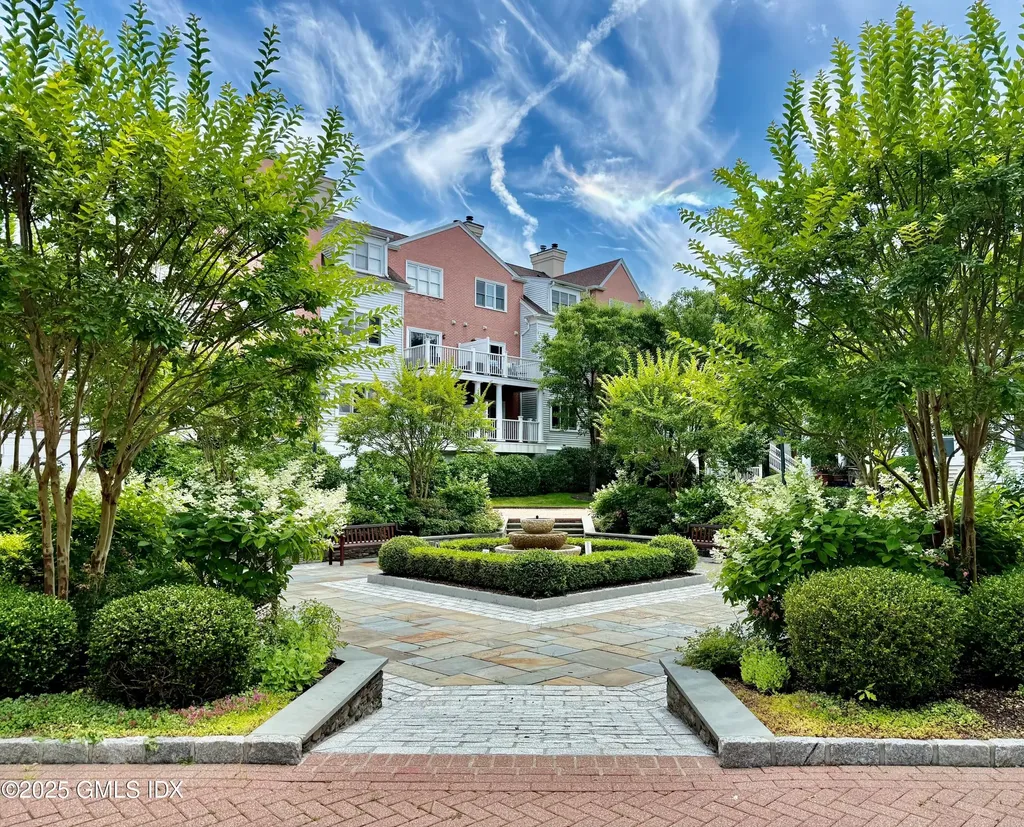 51 Forest Avenue Old Greenwich CT 06870