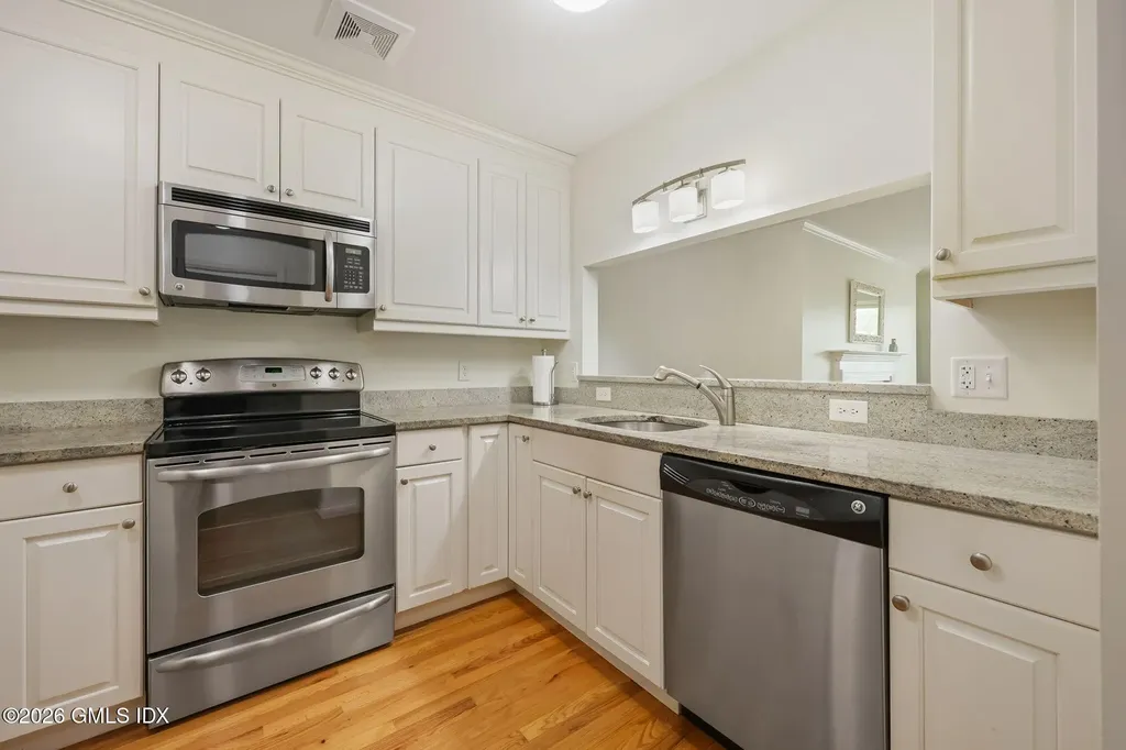 51 Forest Avenue Old Greenwich CT 06870