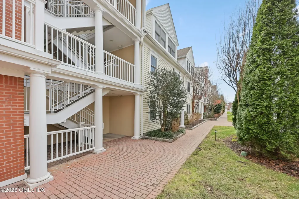 51 Forest Avenue Old Greenwich CT 06870