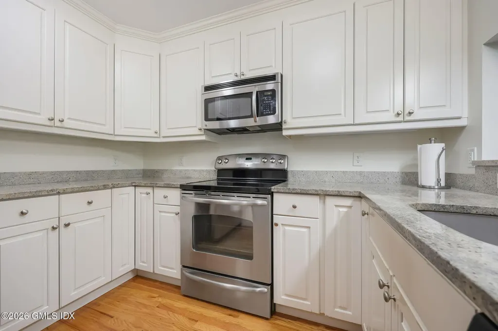 51 Forest Avenue Old Greenwich CT 06870