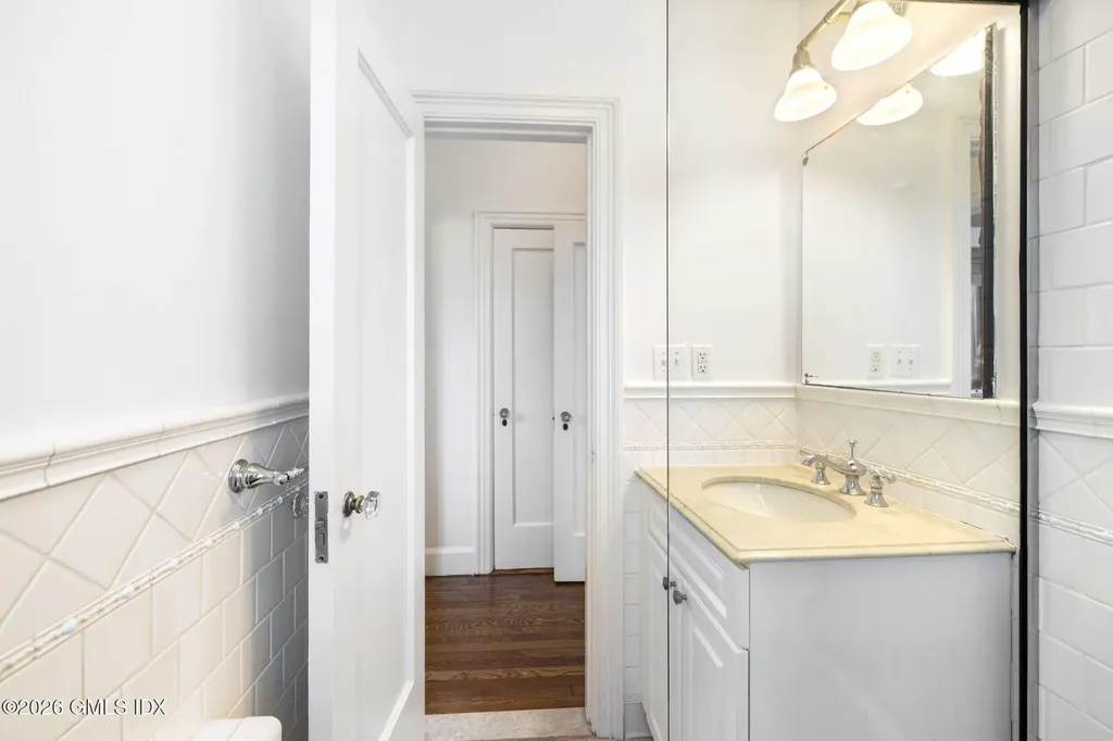 47 Lafayette Place Greenwich CT 06830