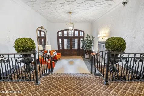 47 Lafayette Place Greenwich CT 06830