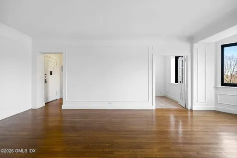47 Lafayette Place Greenwich CT 06830