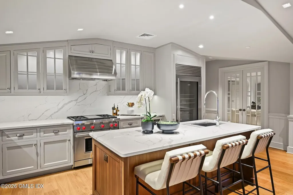 702 Steamboat Road Greenwich CT 06830