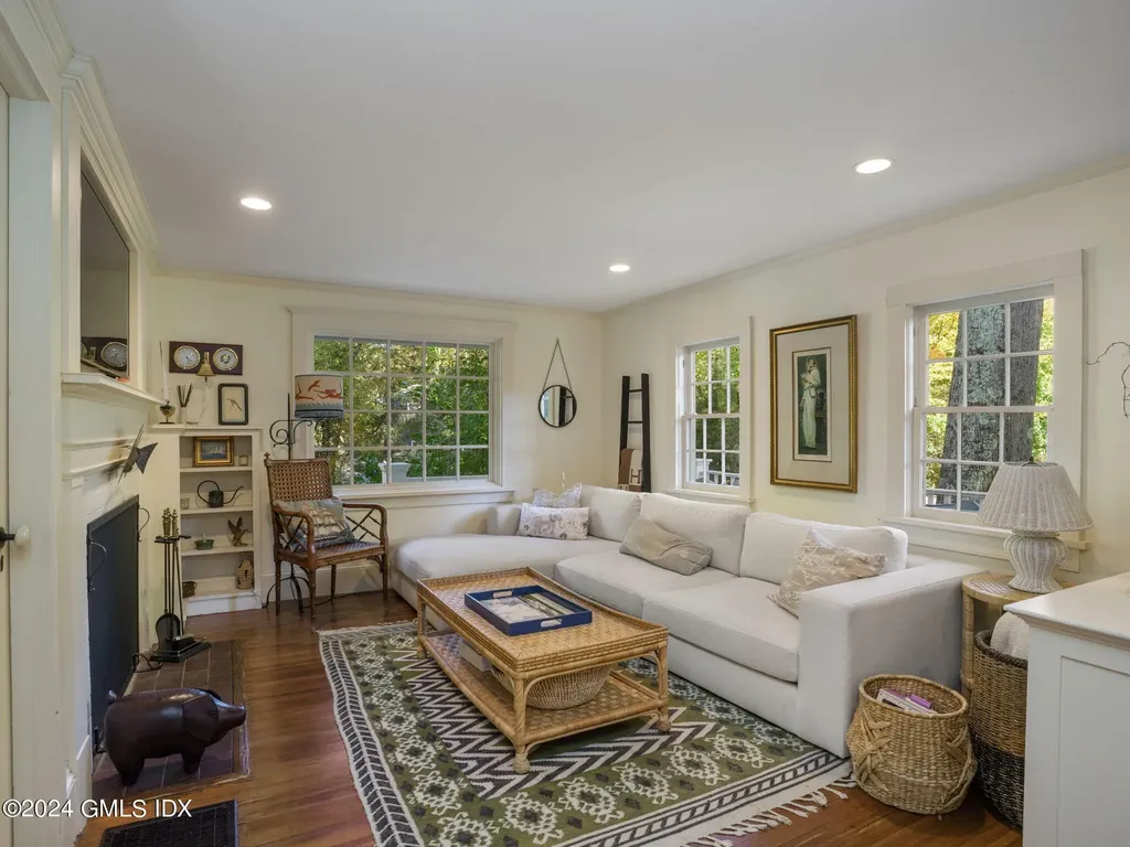 234 Silvermine Avenue Norwalk CT 06850