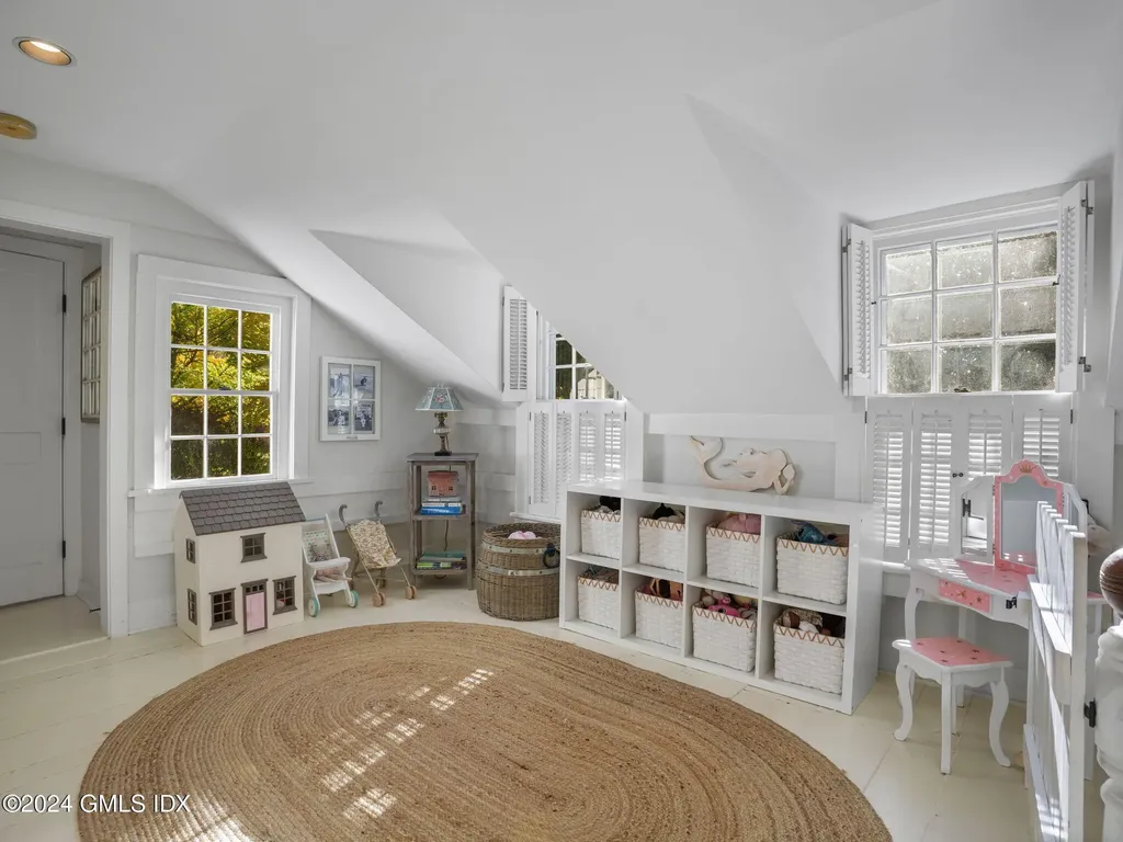 234 Silvermine Avenue Norwalk CT 06850