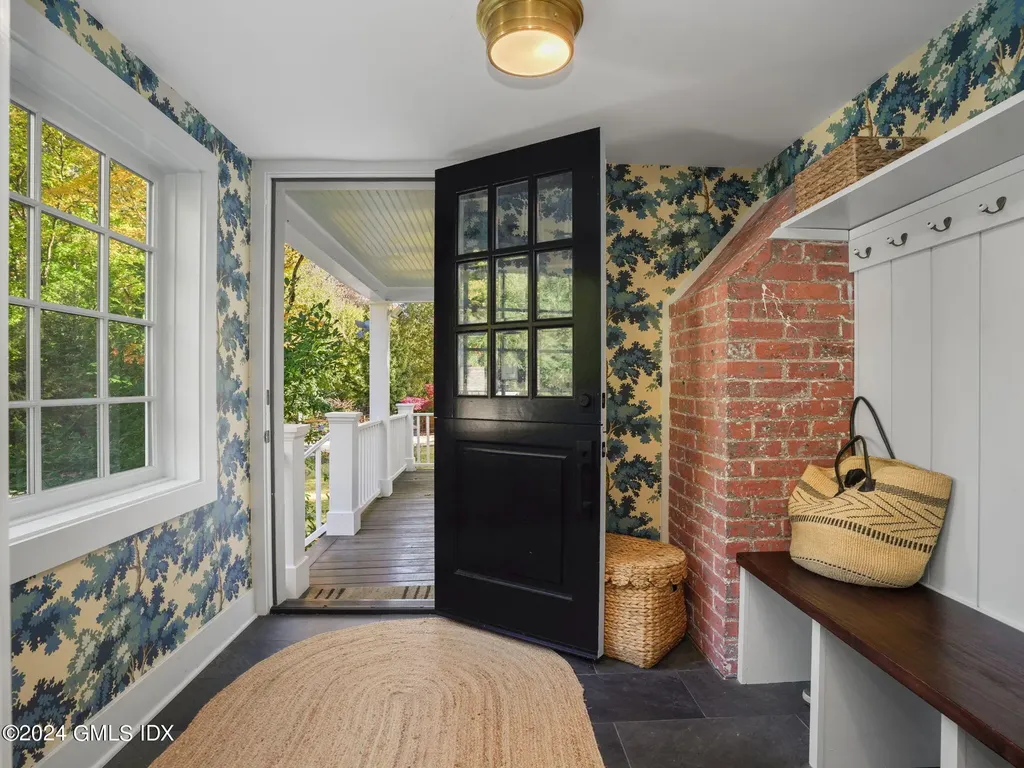 234 Silvermine Avenue Norwalk CT 06850