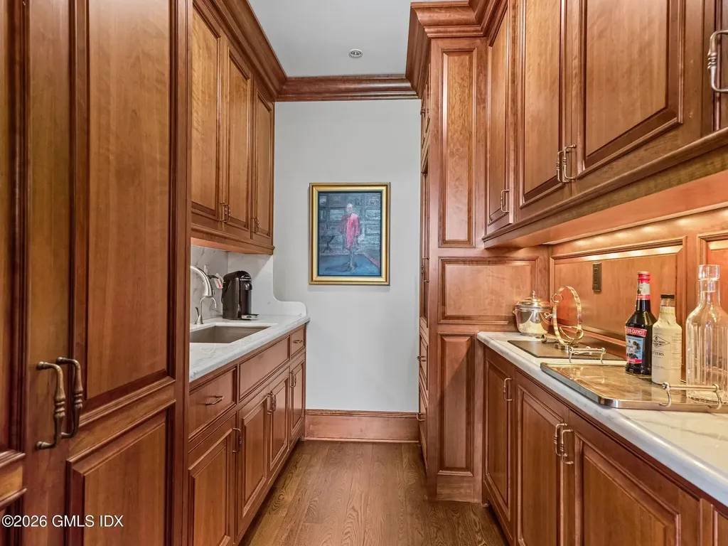 40 W Elm Street Greenwich CT 06830