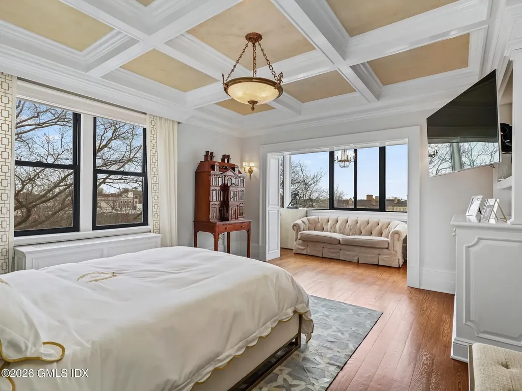 40 W Elm Street Greenwich CT 06830
