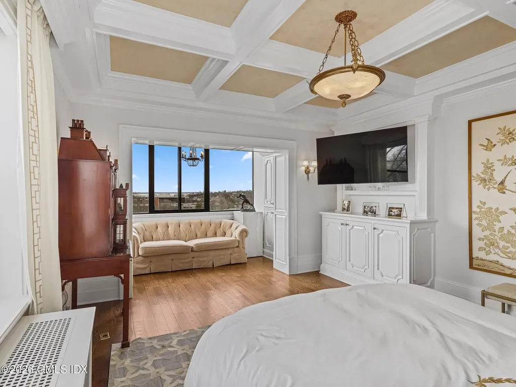 40 W Elm Street Greenwich CT 06830