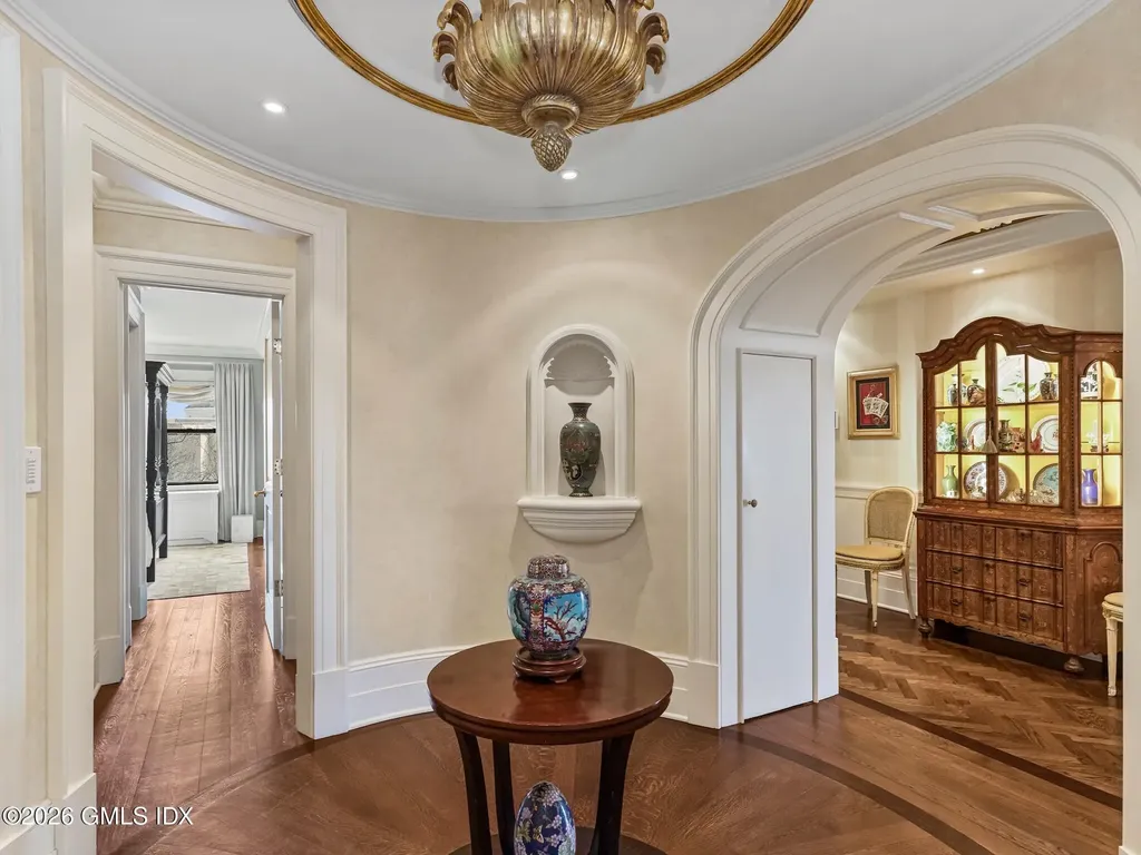 40 W Elm Street Greenwich CT 06830