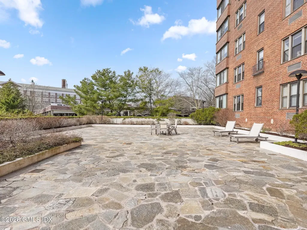 40 W Elm Street Greenwich CT 06830