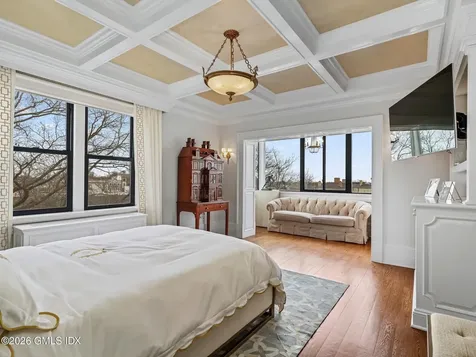 40 W Elm Street Greenwich CT 06830