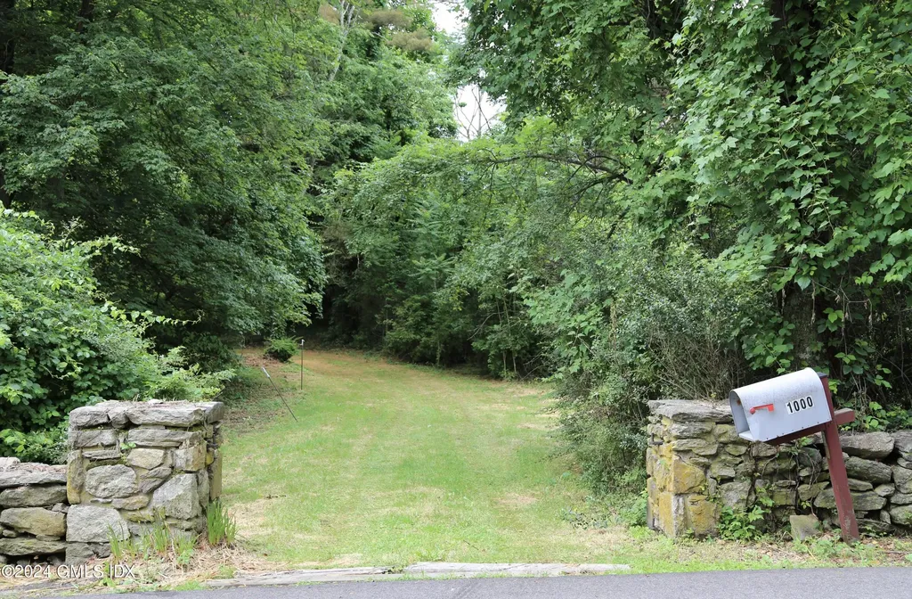 1000 Lake Avenue Greenwich CT 06831