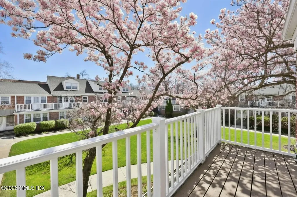 142 Putnam Park Greenwich CT 06830