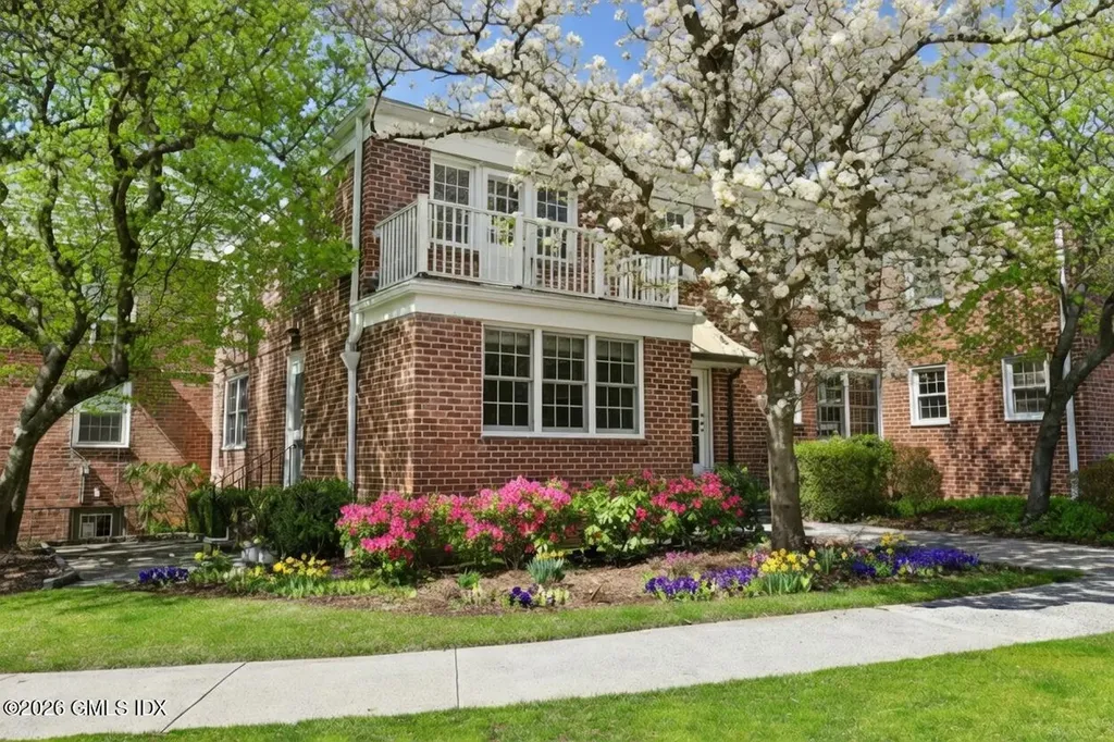 142 Putnam Park Greenwich CT 06830