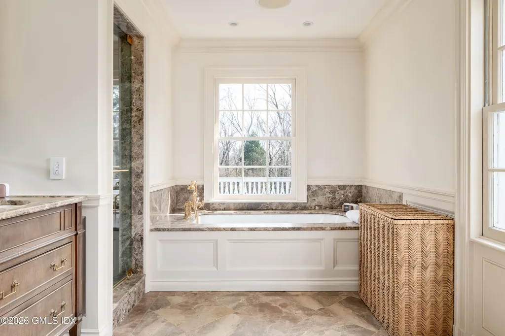 167 Zaccheus Mead Lane Greenwich CT 06831