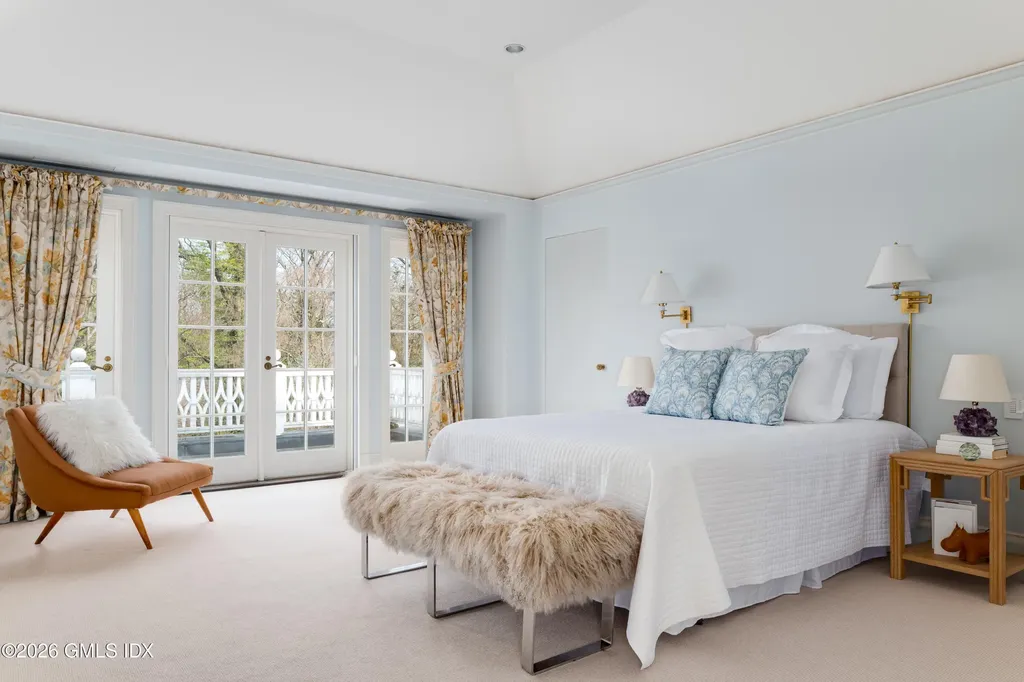 167 Zaccheus Mead Lane Greenwich CT 06831