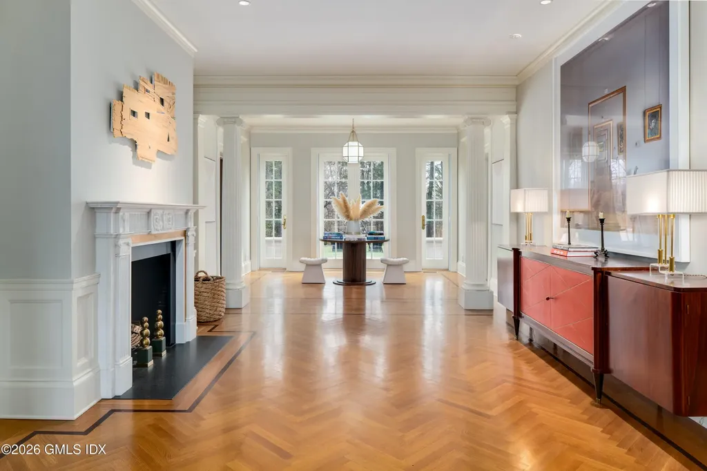 167 Zaccheus Mead Lane Greenwich CT 06831