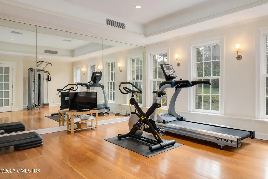 167 Zaccheus Mead Lane Greenwich CT 06831