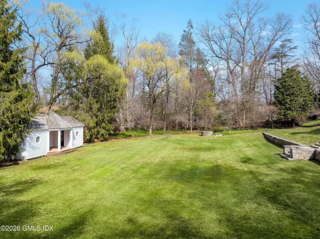 167 Zaccheus Mead Lane Greenwich CT 06831