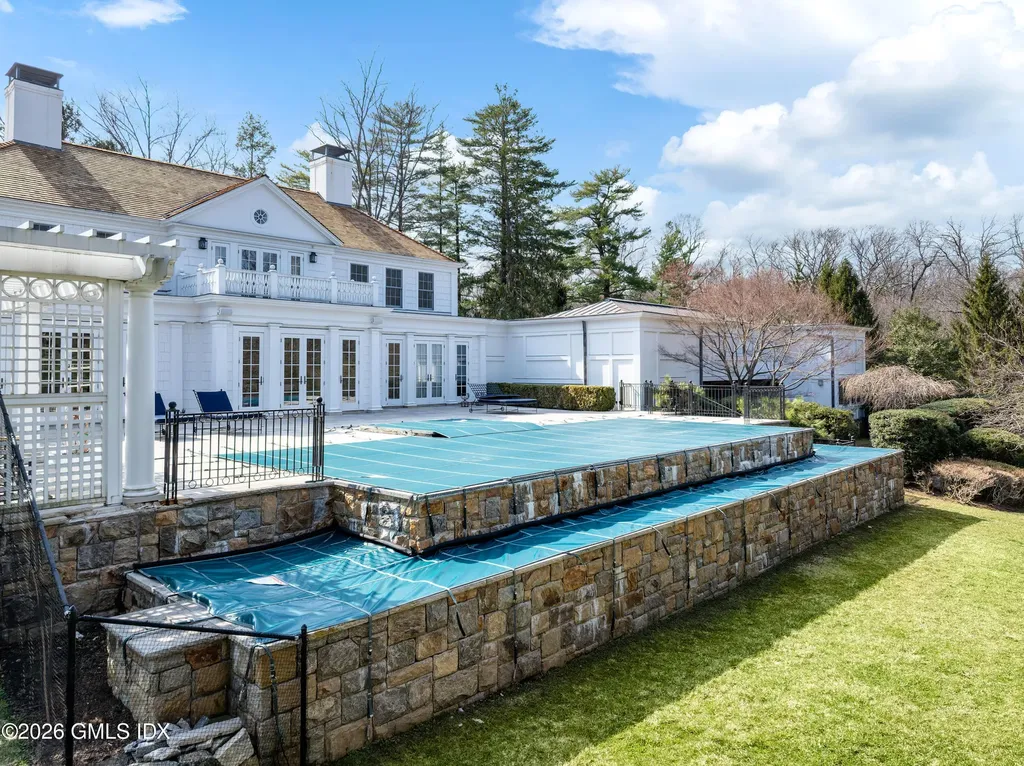 167 Zaccheus Mead Lane Greenwich CT 06831