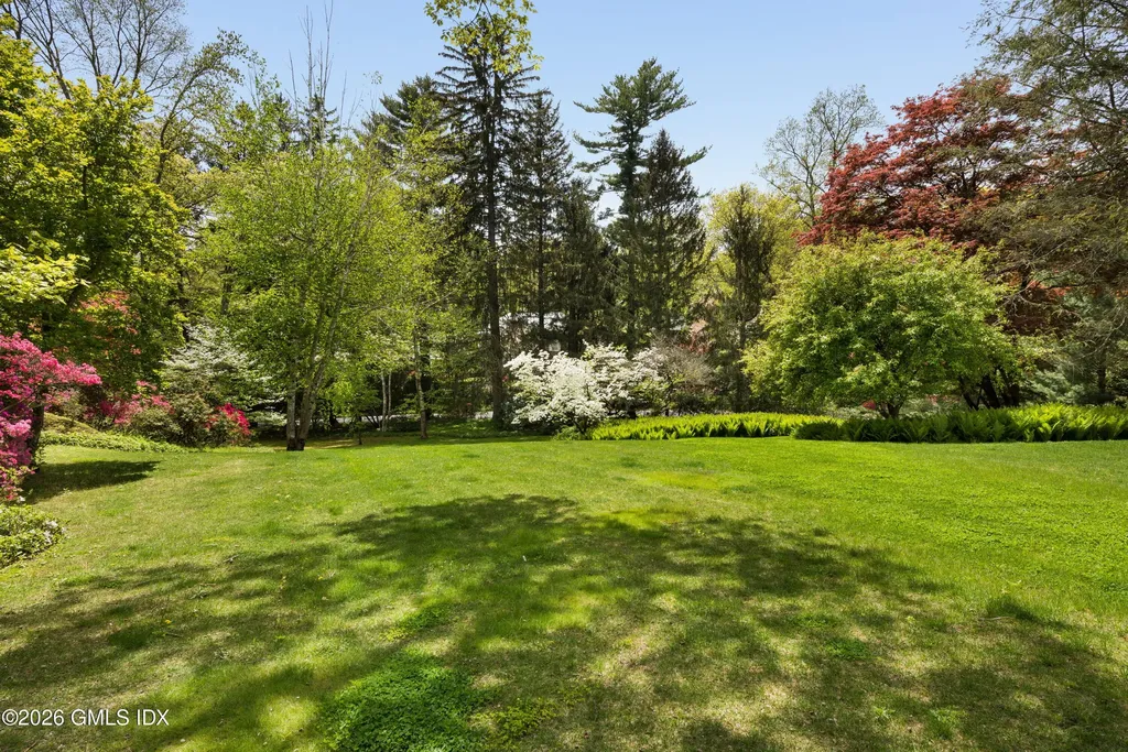 167 Zaccheus Mead Lane Greenwich CT 06831