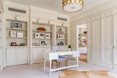 167 Zaccheus Mead Lane Greenwich CT 06831