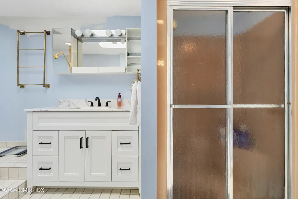 10 Maple Drive Old Greenwich CT 06870